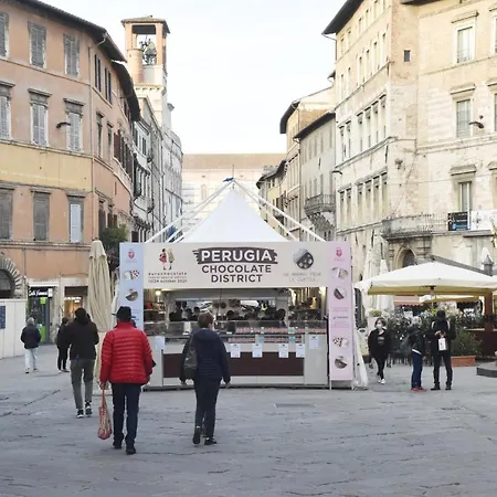 Monolocale Su Corso Vannucci 2+2 * פרוג'ה