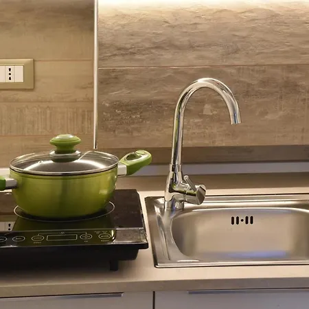 דירה Monolocale Su Corso Vannucci 2+2 *