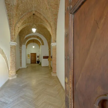 Monolocale Su Corso Vannucci 2+2 * Perugia