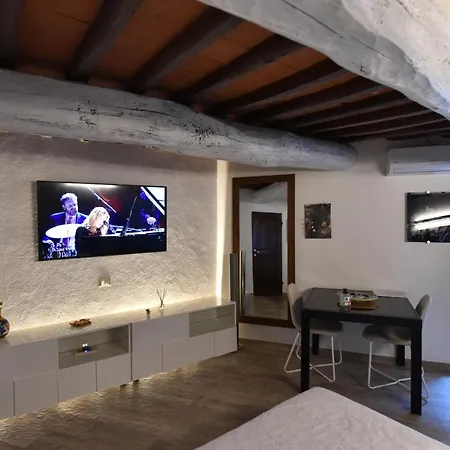 Monolocale Su Corso Vannucci 2+2 * Perugia